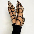 Bridget - Zapatos con tacón y correa de leopardo