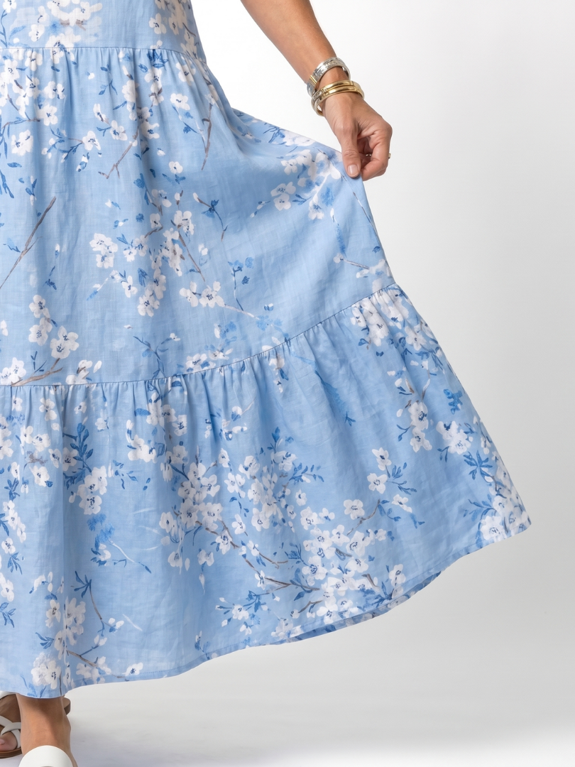Alora | Vestido midi con estampado floral y cordón de borlas