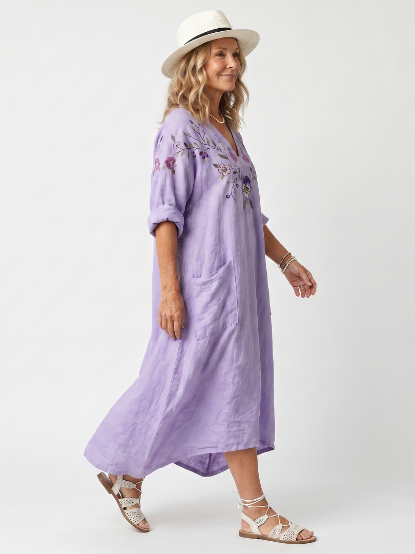 Tavi | Vestido midi oversize con bordado floral y bolsillos