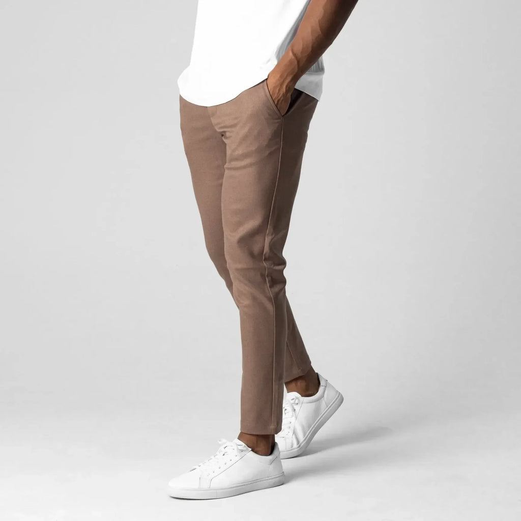 Cino - Chinos Elasticizados Premium