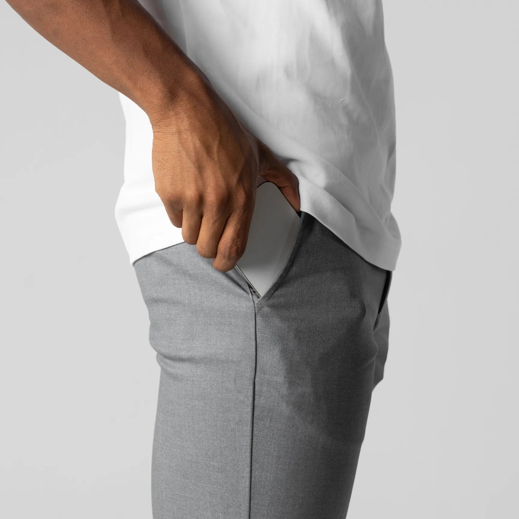 Cino - Chinos Elasticizados Premium