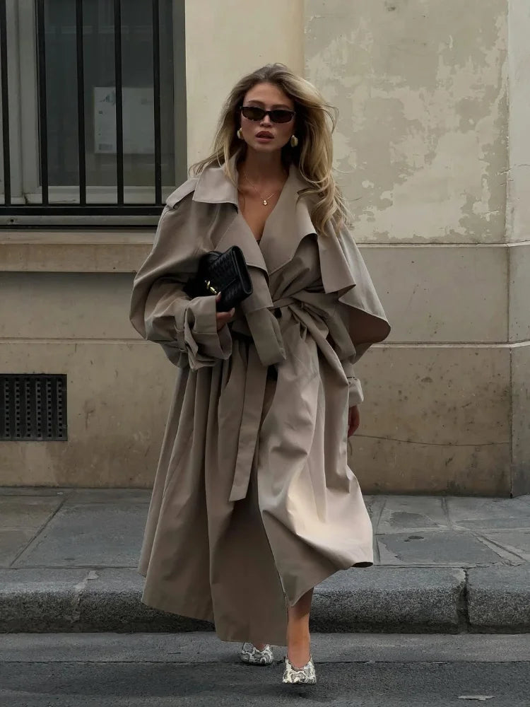 Gabardina larga con cordones para mujer