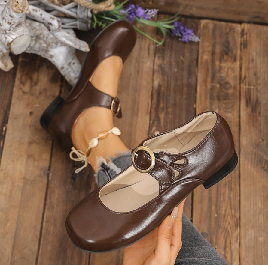 Giuseppina | Salones con correa