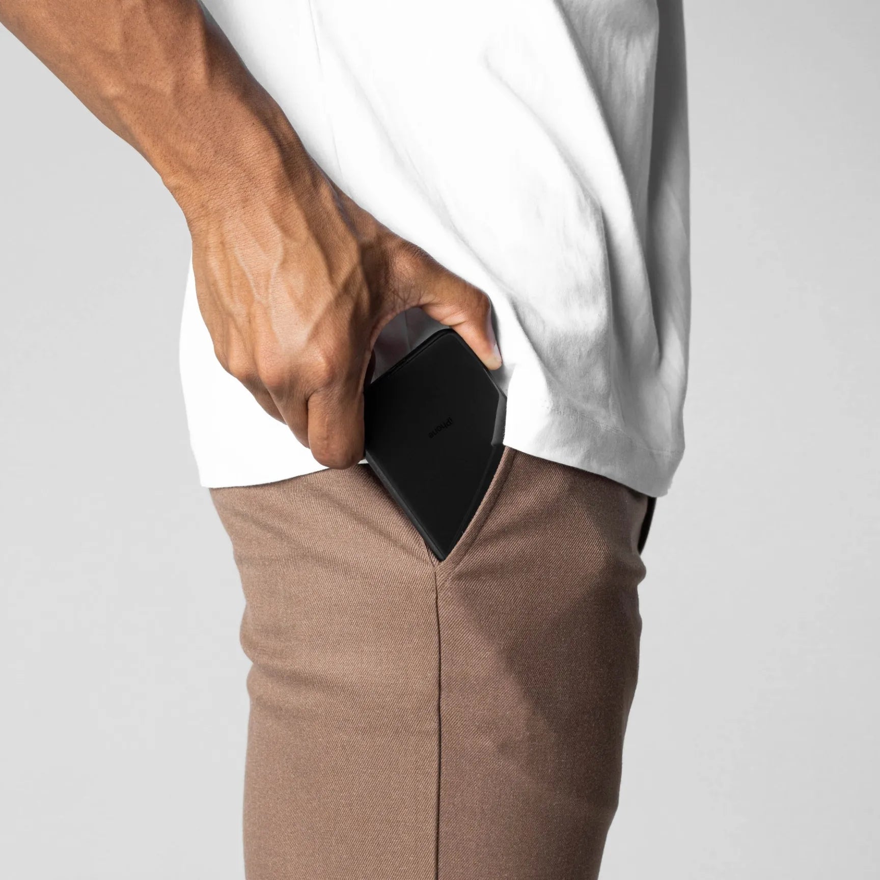 Cino - Chinos Elasticizados Premium