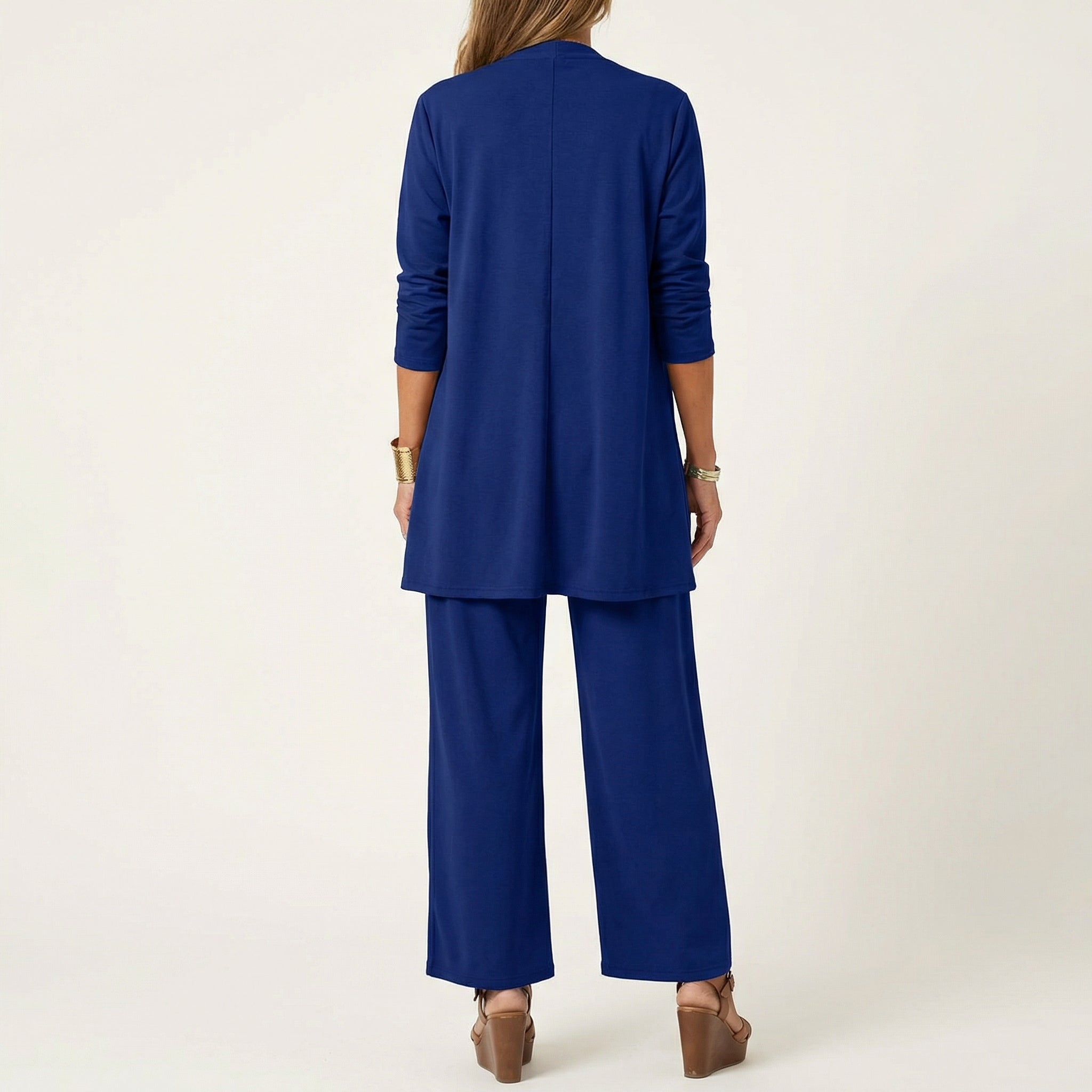 Vivienne | Conjunto minimalista de tres piezas