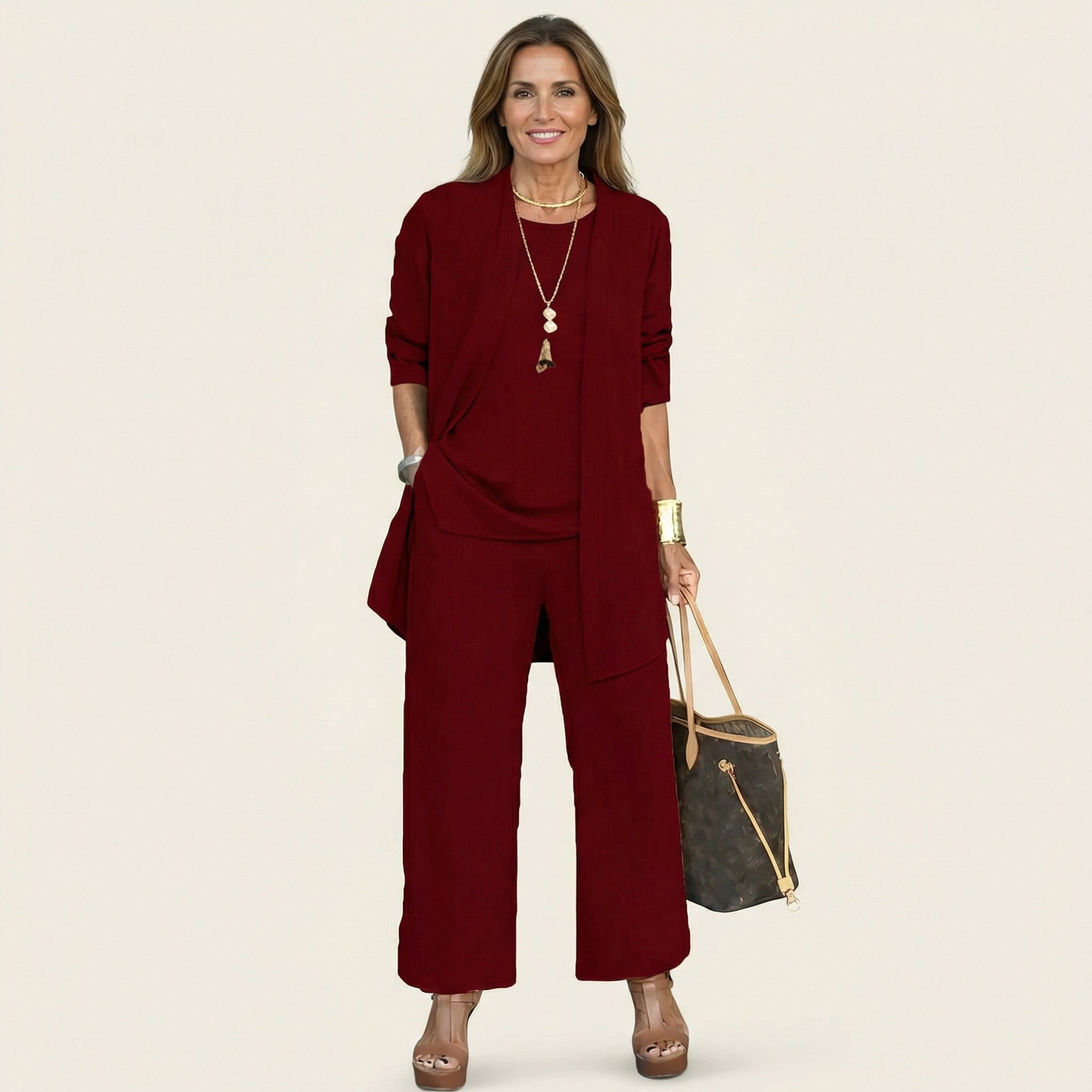 Vivienne | Conjunto minimalista de tres piezas
