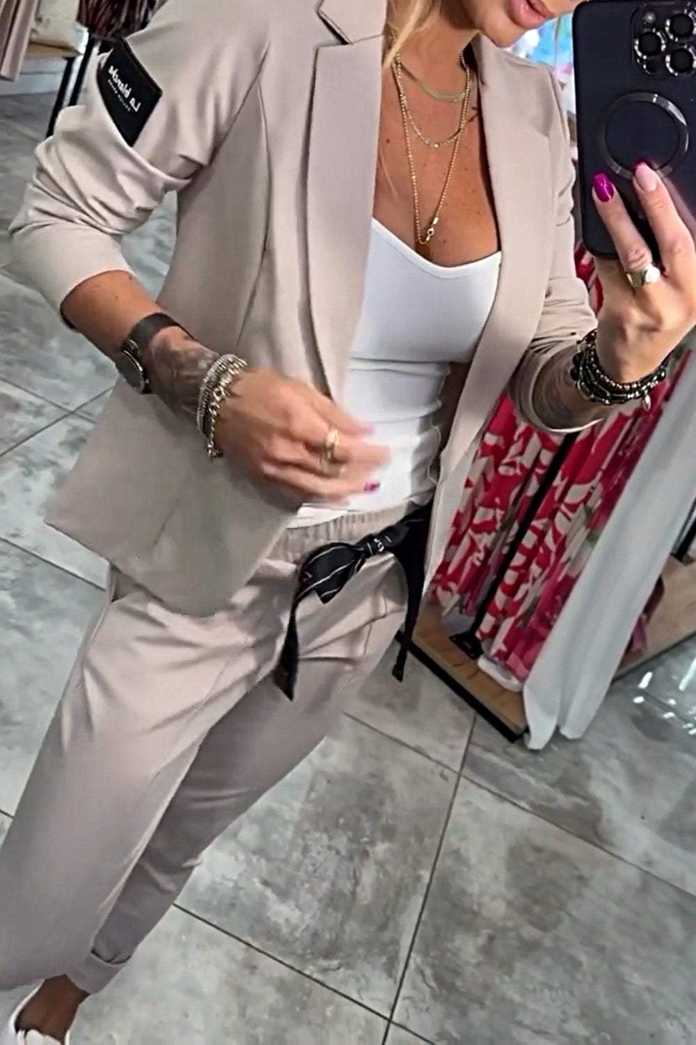 Conjunto de dos piezas para mujer